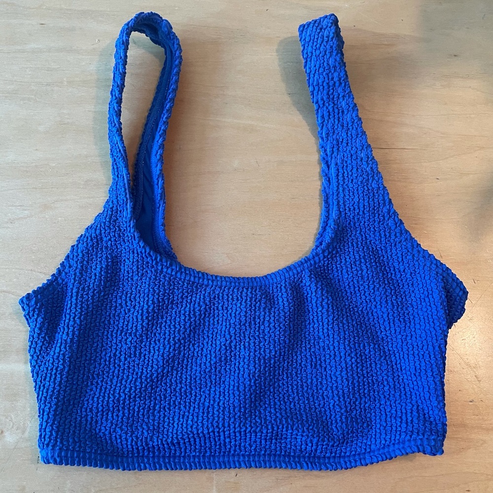 Billabong Women’s Bathing Suit Top